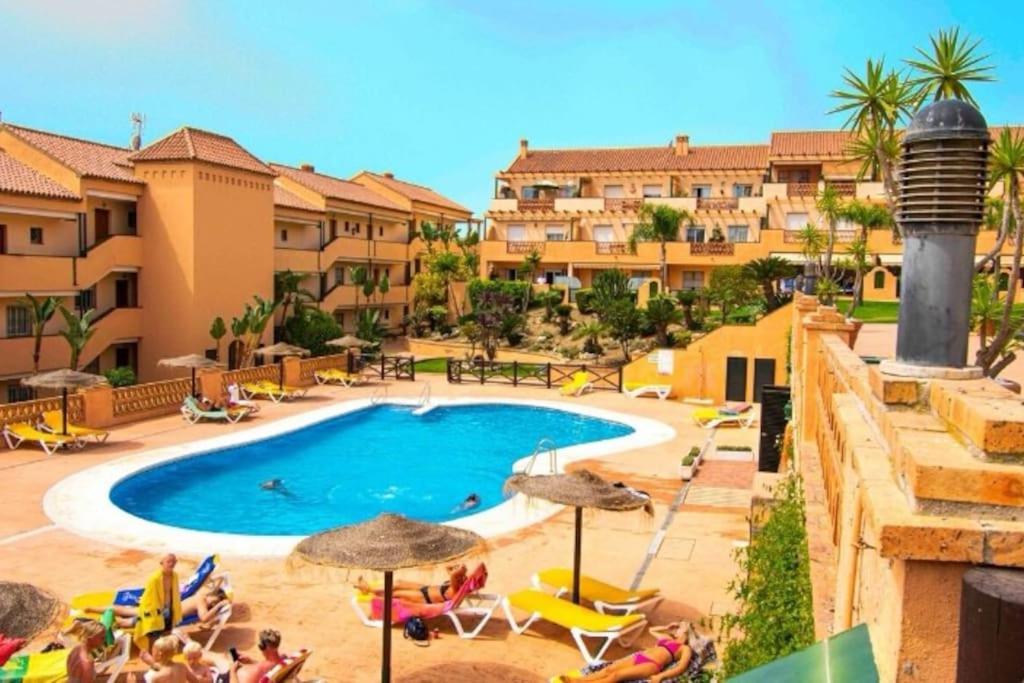 Penthouse Safari, Piscine, Terrasse Et Vue Sur Mer 丰希罗拉 外观 照片